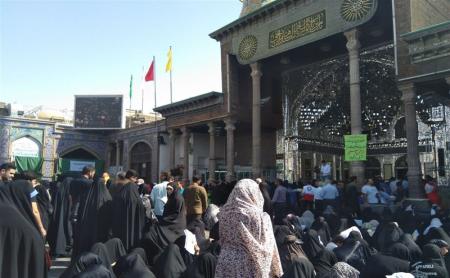 تلاقی اشک و عشق در کربلای ایران! + عکس