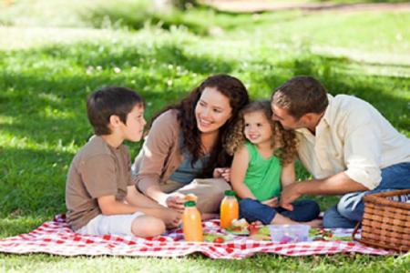  نشسته روی زمین غذا خوردن چه فوایدی دارد؟
