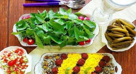  چه بخوریم تا موهایمان زود سفید نشود؟