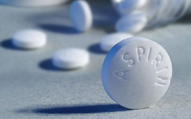 عدم تاثیر آسپرین و روغن ماهی در پیشگیری از « سکته اول »