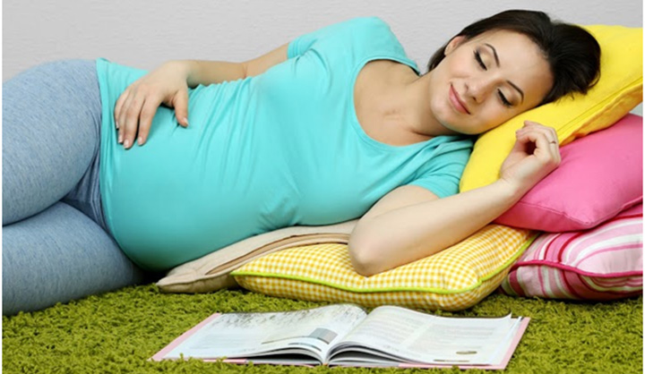 چرا زنان باردار باید به سمت چپ خود بخوابند؟