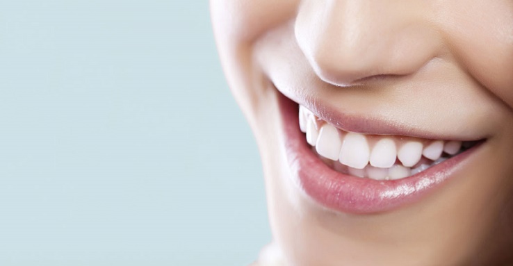 اینفوگرافیک|6 روش ساده برای سفیدکردن دندان 