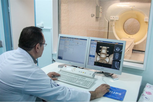 وابستگی رادیولوژی به نوسانات قیمت ارز