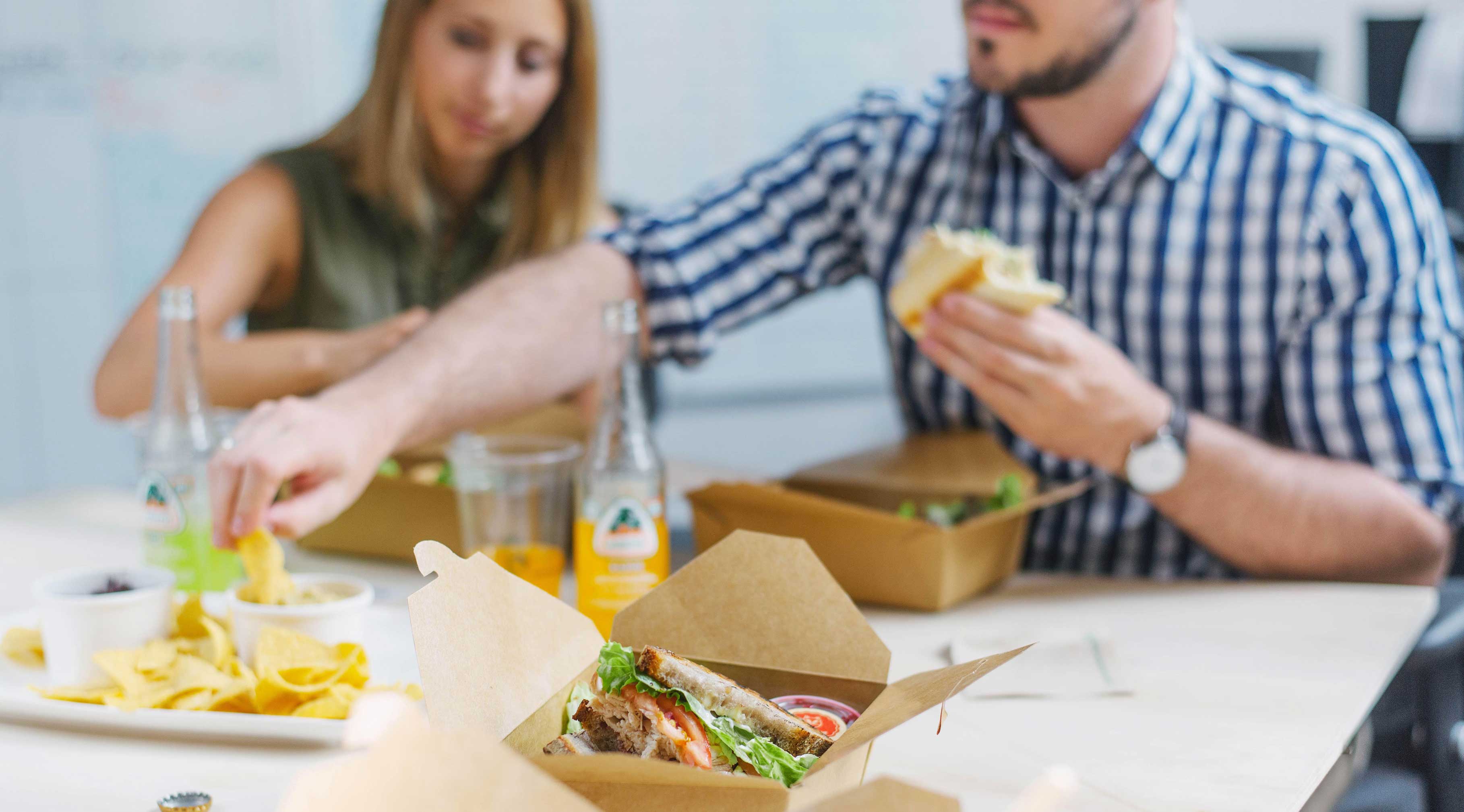 از بردن این غذاها به محل کار پرهیز کنید