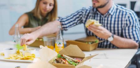 از بردن این غذاها به محل کار پرهیز کنید