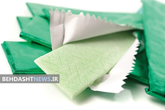 کدام طعم آدامس برای سلامتی مفیداست؟/ این گیاه را به جای آدامس های شیمیایی بجوید 