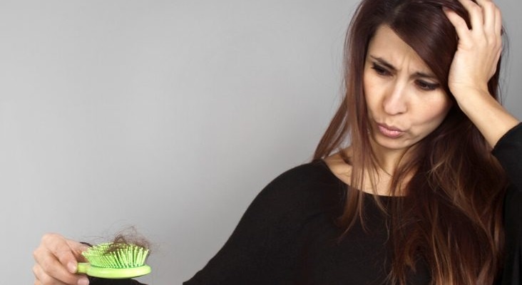  چرا بیشتر زنان ایرانی ریزش مو دارند؟