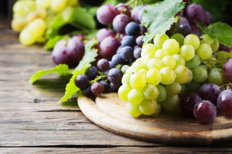  خواص انگور؛ ۱۷ خاصیت درمانی این میوه بهشتی 