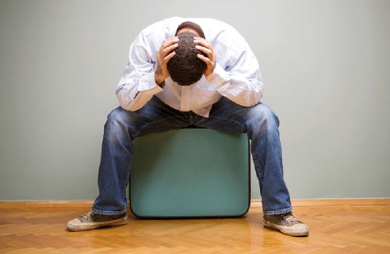 چرا گاهی احساس بدبختی می‌کنیم؟