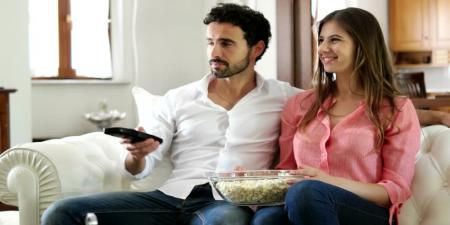  رژیم غذایی پیشنهادی برای دیدن برنامه‌های تلویزیونی 