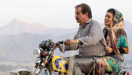 موتورسواری «یکتا ناصر» و «سعید آقاخانی» + عکس