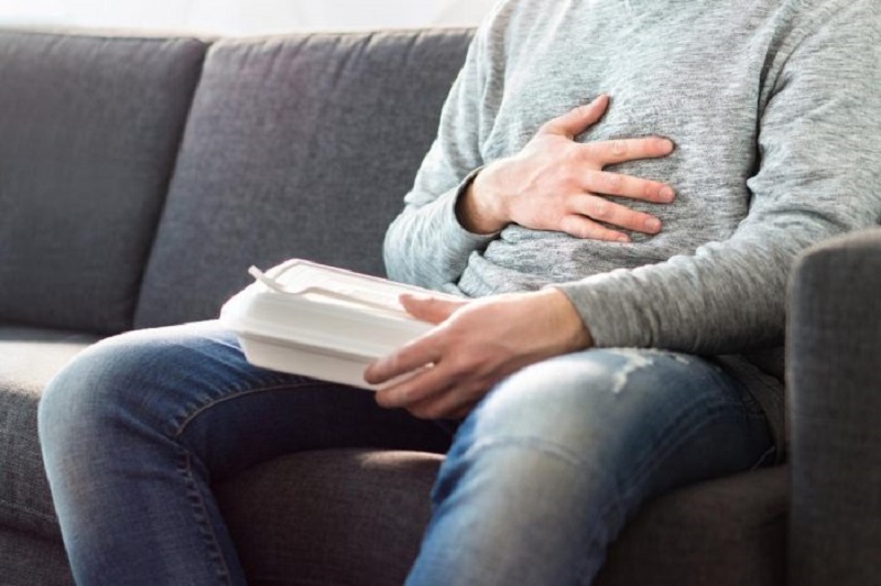  چرا پس از غذا خوردن تپش قلب می گیرید؟