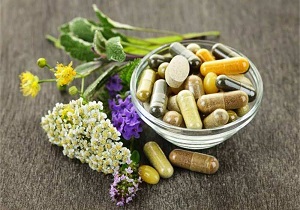 عوارض مصرف همزمان داروی گیاهی و شیمیایی