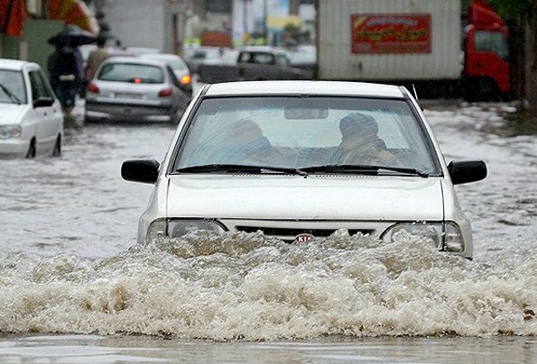  آبگرفتگی‌های تهران را به ۱۳۷ خبر دهید/ شهرداری برای برف‌روبی آماده است