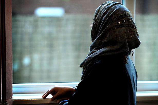ازدواج نمی‌کنم چون مشکل پسندم