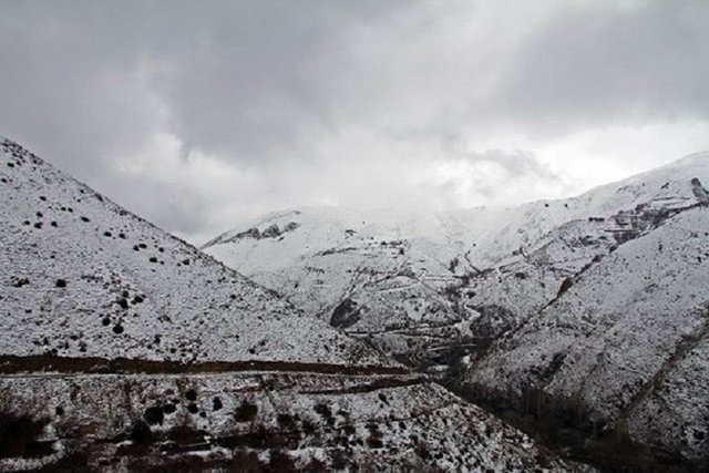 بارش برف در ارتفاعات شرق و شمال شرق خراسان‌شمالی