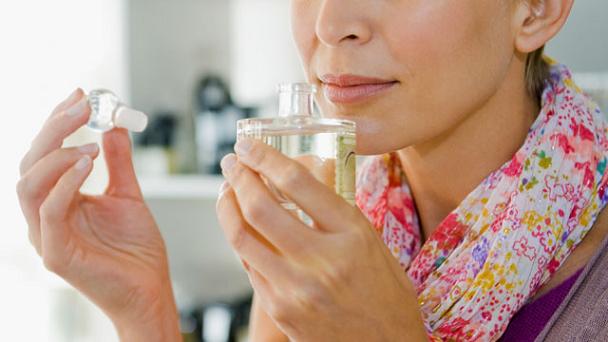 9 دلیل پزشکی برای ضعیف شدن حس بویایی 