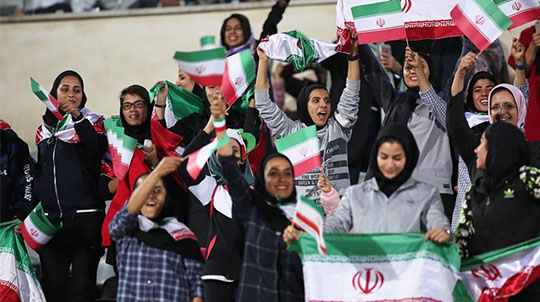 واکنش AFC به حضور بانوان ایرانی در استادیوم + عکس