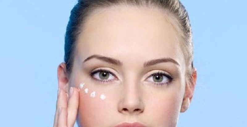 کرم دور چشم تان را با دانستن این نکات بخرید