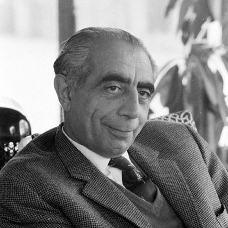  نخست‌وزیری ایرانی که فرش‌فروش دوره‌گرد شد +عکس