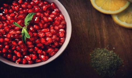 انار را تبدیل به یک آنتی بیوتیک قوی کنید 