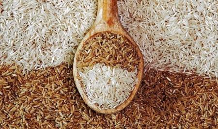 برنج سفید یا قهوه ای؛ کدام را برای مصرف انتخاب کنیم؟ 