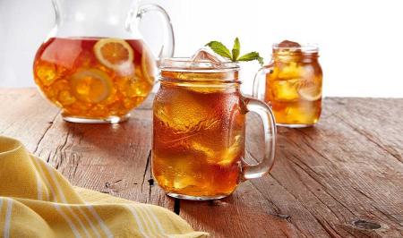 با مضرات و مزایای نوشیدن چای سردآشنا شوید 