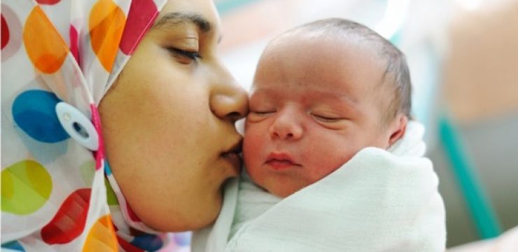 بوسیدن کودکان چه مزایایی دارد؟