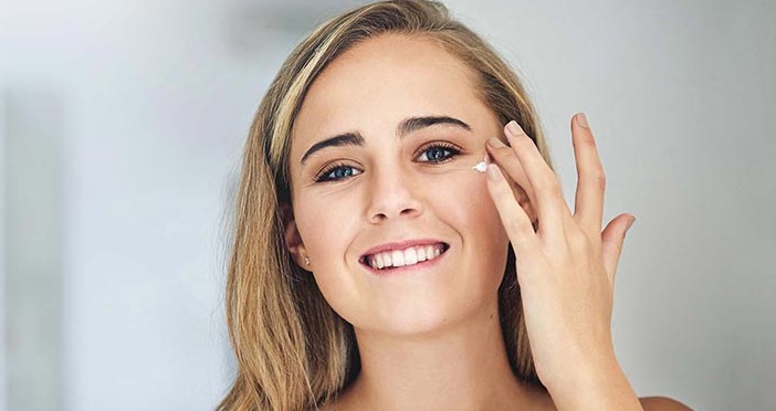  ۷ نکته موثر برای اینکه چگونه چربی صورت را از بین ببریم؟ 