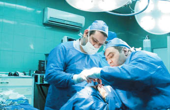 ایران پایتخت جراحی زیبایی دنیا؛ هزینه جراحی فک در اروپا ۶۶ برابر ایران است