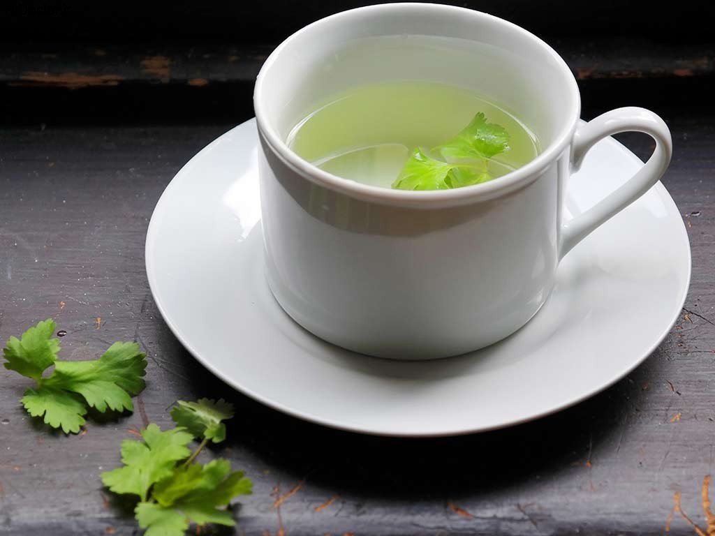 معجزه چای جعفری در درمان فشارخون و تورم پا