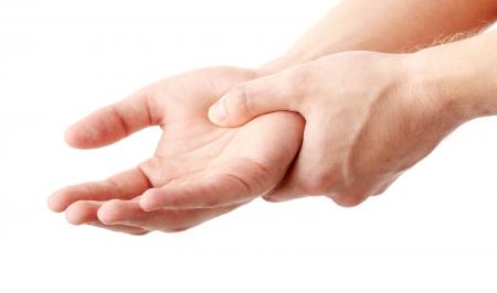  آیا خواب رفتن دست و پا نشانه ی دیابت است؟