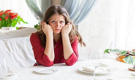 چرا وقتی گرسنه ایم بد اخلاق می شویم؟