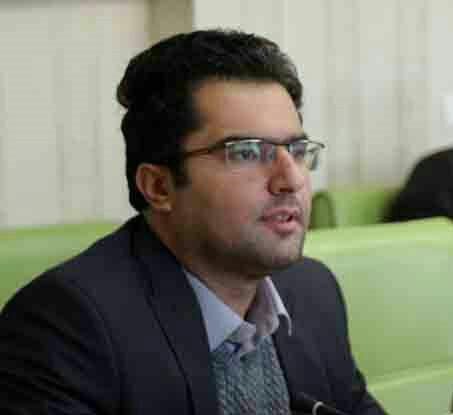 اولین ایرانی که به عضویت آکادمی جهانی تاریخ داروسازی درآمد +عکس