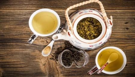 جلوگیری از تجمع چربی و رسوب در کبد با این نوشیدنی