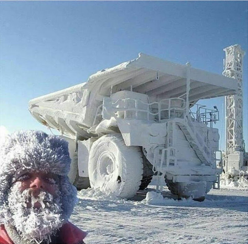 سرمای زیر ۵۰ درجه در روسیه این گونه است! + عکس