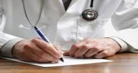 استعفای رییس‌کل سازمان نظام پزشکی به دلیل بازنشستگی