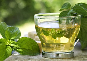 ۸ دمنوش زمستانی فوق العاده مفید برای سلامتی + اینفوگرافی