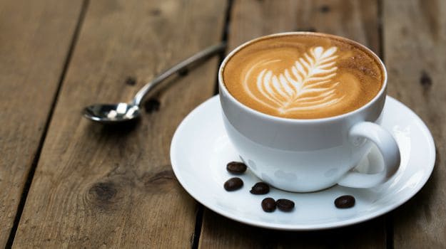 خوردن روزانه قهوه با بدن چه می کند؟