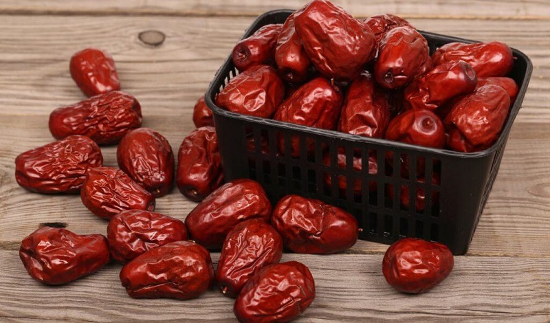 آشنایی با عناب و خواص درمانی آن