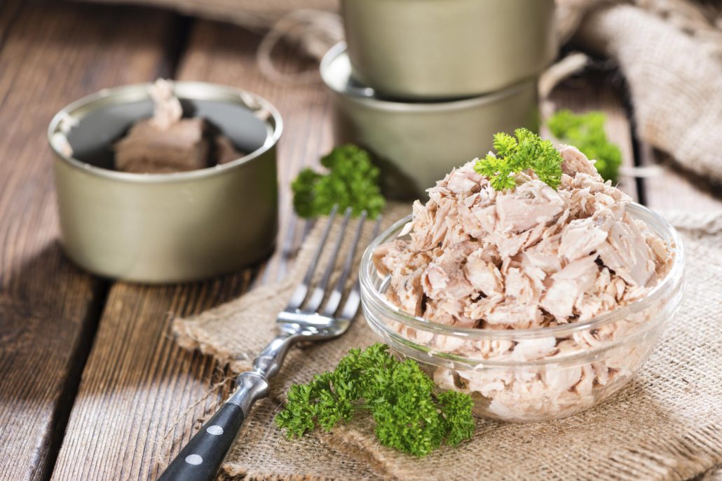  خوردن تن ماهی و تخم مرغ چه خطراتی دارد؟ 
