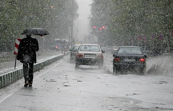  آسمان ۸ استان برفی و بارانی