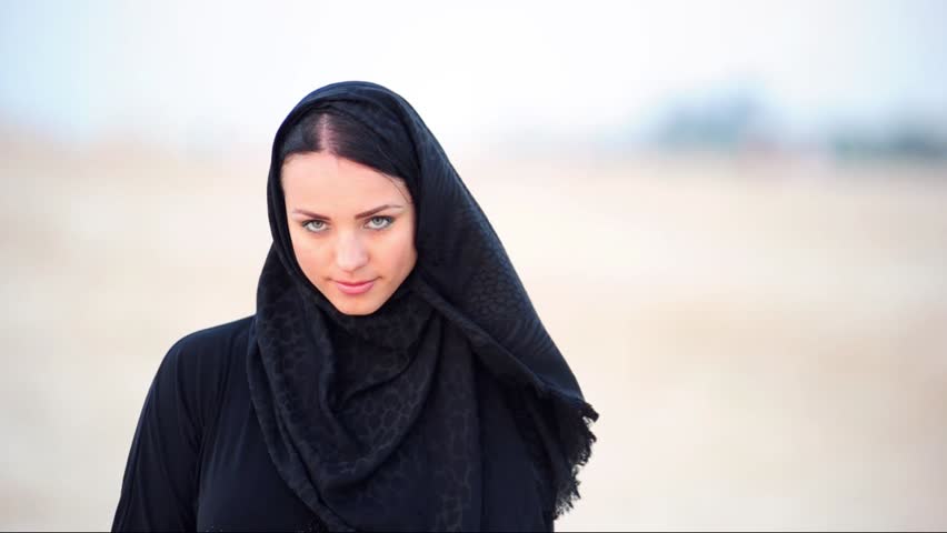 زنان باهوش و موفق چرا تا سال ها مجرد می مانند؟