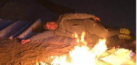کمدین معروف خندوانه در کویر + عکس