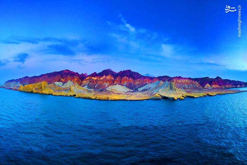 شکوه دیدنی کوه‌های رنگی جزیره هرمز + عکس - تلگرام آپ