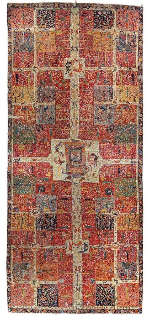 فرش دستباف ایرانی متعلق به دوره صفویه+عکس